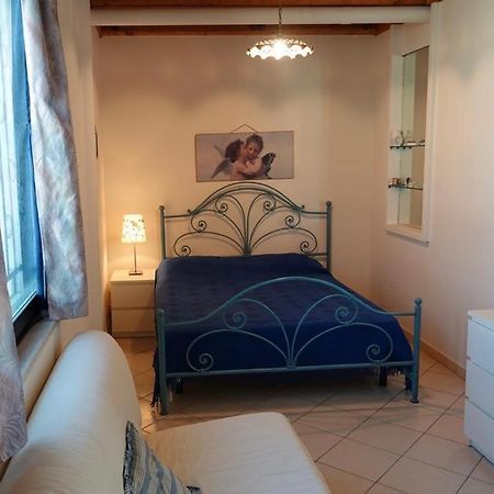 Luminoso Attico Apartman Trani Kültér fotó