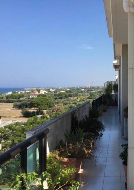 Luminoso Attico Apartman Trani Kültér fotó