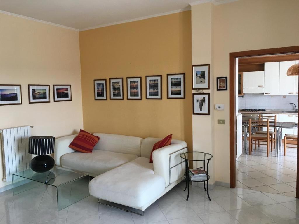 Luminoso Attico Apartman Trani Kültér fotó